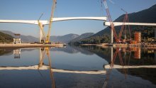 [FOTO] Pogledajte kako je izgledalo spajanje mosta Ston na najzahtjevnijoj dionici prometnog povezivanja južne Dalmacije