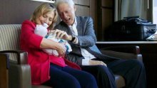 Hillary Clinton povjerit će američku ekonomiju suprugu Billu