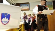 Slovenia to hold referendum on border deal with Croatia on Sunday
