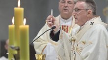 Uskrsna čestitka kardinala Bozanića: Svi u dubini srca žele mir
