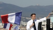 Macron se želi približiti mladim i zelenim biračima: Francuska će biti prva velika nacija koja će prestati koristiti plin, naftu i ugljen