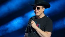 'Apsolutist slobode govora' Elon Musk kupio je Twitter. Evo tko je sve zabrinut