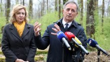 [VIDEO/FOTO] Pupovac: Nastave li Milanović i Plenković svađu, neka ne dolaze u Jasenovac