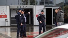[FOTO/VIDEO] Zbog dojave o bombi evakuiran Arena centar, na teren stigao i gradonačelnik Tomašević