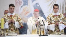 Uskrsna čestitka kardinala Bozanića patrijarhu Porfiriju i pravoslavnim vjernicima: Uskrsni dar mira nutarnja je preobrazba našega života