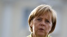 I dalje pada popularnost vlade Angele Merkel