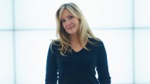 Neizbježan dio života svake žene: Kako prepoznati i liječiti simptome perimenopauze i menopauze
