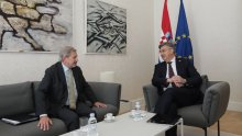 Plenković s povjerenikom EK za proračun i administraciju razgovarao o obnovi nakon potresa, Schengenu, BiH, pomoći Ukrajini i gospodarskom oporavku