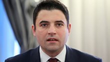 SDP reže plaće zaposlenicima, zastupnicima veća članarina