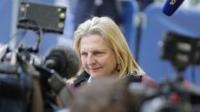 Bivša austrijska ministrica povukla se iz NO-a Rosnjeft