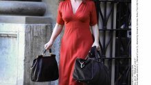 Monica Belluci oborila De Nira s nogu