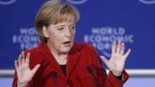 Merkel kaže da je Brexit upozorenje za EU