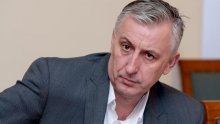 'Šator treba otići, Tuđmanovoj bisti nije mjesto na ulici'