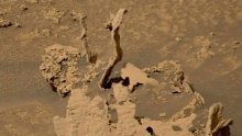 Na Marsu snimljene čudne formacije koje nalikuju tornjevima