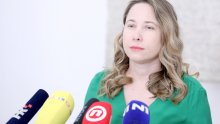 Selak Raspudić: Tomašević ne rješava komunalne probleme, već farba ulice