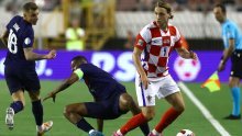 Bogati PSG pod svaku cijenu želi dovesti Hrvata Lovru Majera, ali Luka Modrić čini sve da se taj transfer ne ostvari