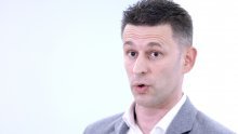 [VIDEO] HDZ kreće u promjenu Ustava zbog referenduma, dio oporbe želi prvo vidjeti prijedlog, a Petrov poručuje: 'Prozvat ćemo sve koji će na ovaj način pomoći lopovima'