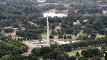 Latvija ruši 79 metara visoki obelisk u centru Rige koji slavi sovjetsku pobjedu nad nacističkom Njemačkom