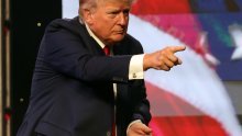 Trump rekao da je Penceu nedostajalo hrabrosti na dan napada na Kapitol: Imao je šansu, iskreno, da uđe u povijest