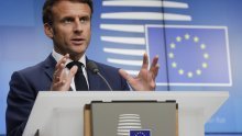 Oglasio se i Macron: 'Pobačaj je temeljno pravo svih žena. Moramo ga zaštititi'