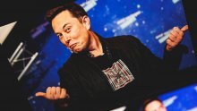 Sve se odigralo u najvećoj tajnosti: Dok je s Grimes čekao drugo dijete, Elon Musk sa svojom izvršnom direktoricom dobio blizance