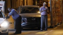 Josipović opet uzrokovao prometnu nezgodu u središtu Zagreba: autom se zabio u ogradu kafića