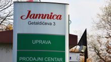 Crobexi u crvenom, Jamnica potonula 22 posto