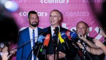 [FOTO/VIDEO] Ivica Puljak ponovno je izabran za gradonačelnika Splita, Zoran Đogaš priznao poraz