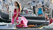 Lijepa kći Monice Bellucci prošetala modnom pistom i ukrala svu pozornost