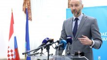 [FOTO/VIDEO] Klisović: Čekamo da se s Vladom donese odluka o EU projektu bolnice Srebrnjak