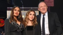 Jedinica Salme Hayek bila je zvijezda pariškog Tjedna mode, a ništa manje zanimanja javnosti nije bilo ni za njezinu polusestru