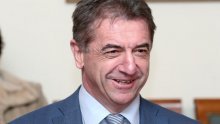 'Svi dosadašnji ministri moraju podnijeti ostavke'