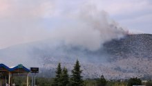 Požar kod Dugopolja ugašen, kod Muća lokaliziran