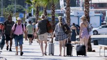 Čak petina Nijemaca ne može si priuštiti putovanje tijekom ljetnog godišnjeg odmora, svako peto dijete ugroženo siromaštvom