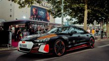 [FOTO/VIDEO] Audi se udružio s Netflixom na filmu 'Sivi čovjek', sudjeluju čak četiri njihove sportske jurilice