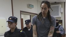 Brutalna kazna; Rusi su američku košarkašicu Brittney Griner osudili na čak devet godina zatvora