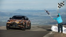 [FOTO/VIDEO] Lamborghini s novim Urusom srušio rekord na najpoznatijoj brdskoj utrci