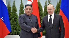 Putin našao novog prijatelja: Sjevernokorejskom vođi Kim Jong Unu napisao pismo
