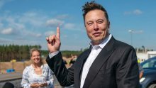 Musk mijenja ploču: 'Civilizaciji prijeti urušavanje ako se zaustavi korištenje nafte i plina, solarna energija ne može riješiti probleme'