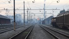 Počinju radovi na pruzi Hrvatski Leskovac-Karlovac, evo kojom će brzinom vlakovi voziti nakon završetka