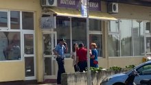 [FOTO/VIDEO] Užas u Novskoj: Muškarac ušao u dućan i ubio suprugu; pronađen mrtav u obiteljskoj kući. Oglasili se susjedi