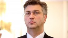 Plenković stigao u Davos, hoće li ipak razgovarati s Vučićem?