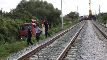[FOTO/VIDEO] Željeznička pruga kod Novske očišćena, svi ozlijeđeni pušteni iz bolnice kućama