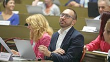 Skupština potvrdila: Roditelji odgojitelji dobit će potpore za samozapošljavanje