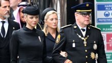 Od princeze Charlene do kraljice Ranie: Pogledajte tko je sve iz kraljevskih obitelji iz Europe i svijeta stigao na kraljičin sprovod