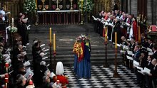 [FOTO/VIDEO] Ispraćaj kraljice Elizabete II: Pogledajte kako je izgledala misa u Westminsterskoj opatiji pred dvije tisuće visokih gostiju