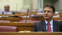 'Ovo je novi lex Perković, opet bacate ljagu na Hrvatsku!'