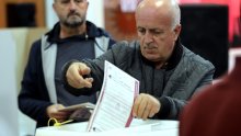 Objavljeni preliminarni rezultati izbora u BiH, još broje glasove za predsjednika Republike Srpske