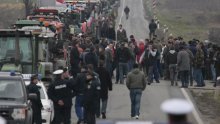 Protesting farmers block more roads