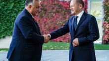 Orban u Berlinu sa Scholzom: Govorilo se o svim teškim temama; sastao se i s Angelom Merkel